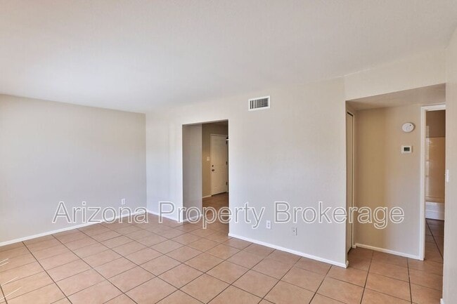 Photo - 1625 N Date Apartment
