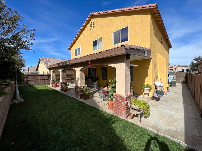 Building Photo - 9378 Agave Dr