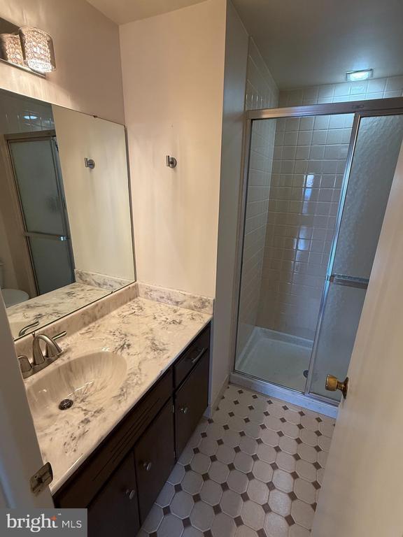 Foto del edificio - 1375 Pershing Blvd