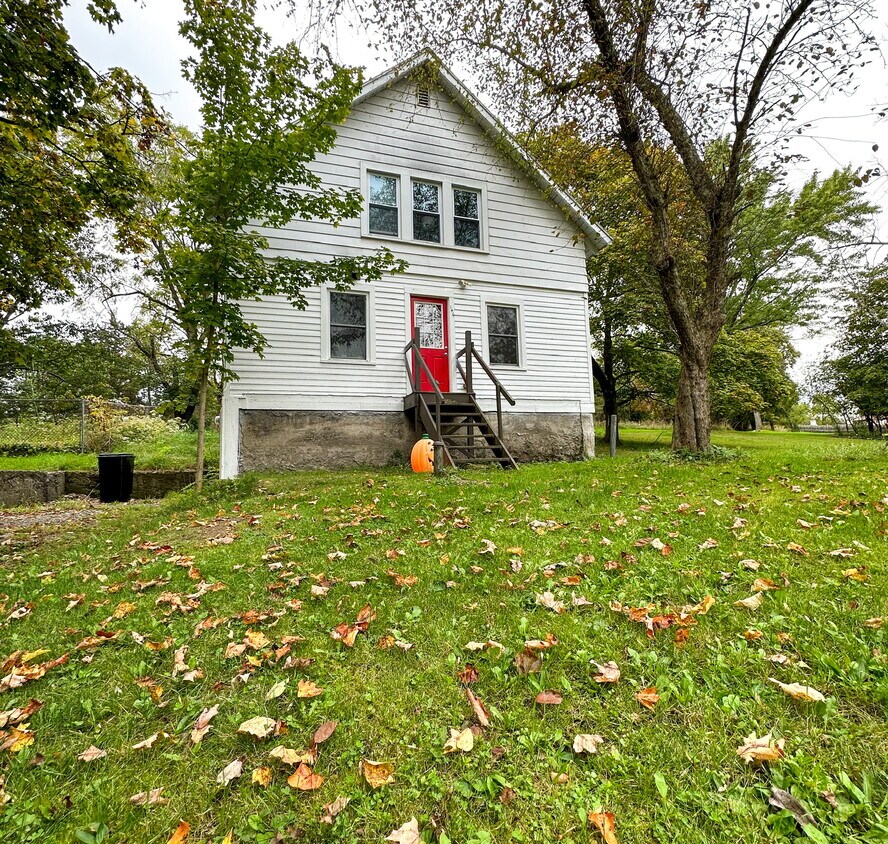146 Coddington Rd, Ithaca, NY 14850 House Rental in Ithaca, NY