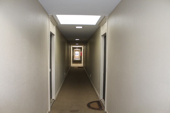 Foto del edificio - 4637 Wild Indigo St