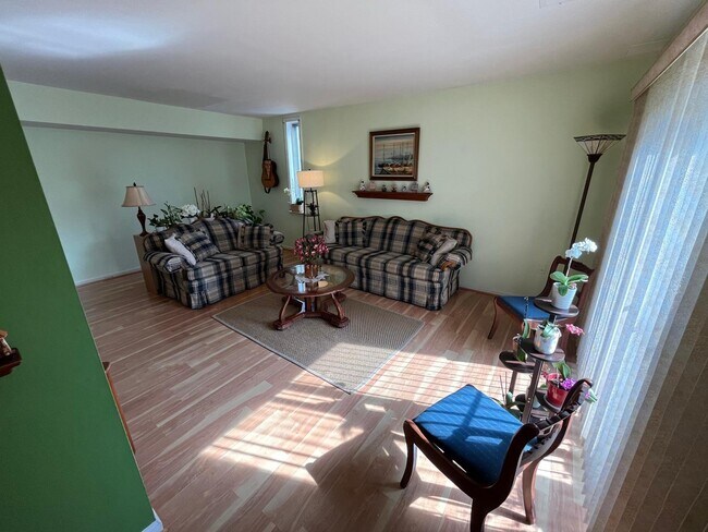 Foto del edificio - 4520 Conwell Dr