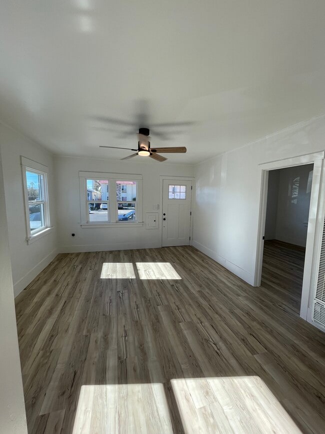 Building Photo - 4171 43rd St