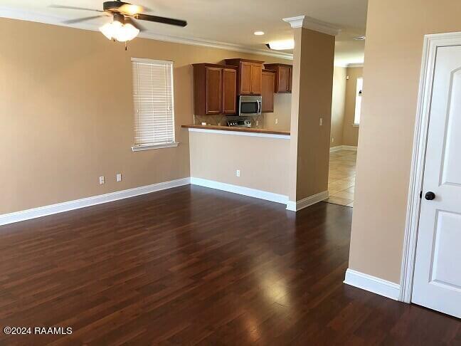 Building Photo - 115 Cypress Sunset Dr