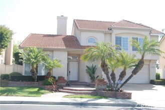 Building Photo - 16236 Peppertree Ln
