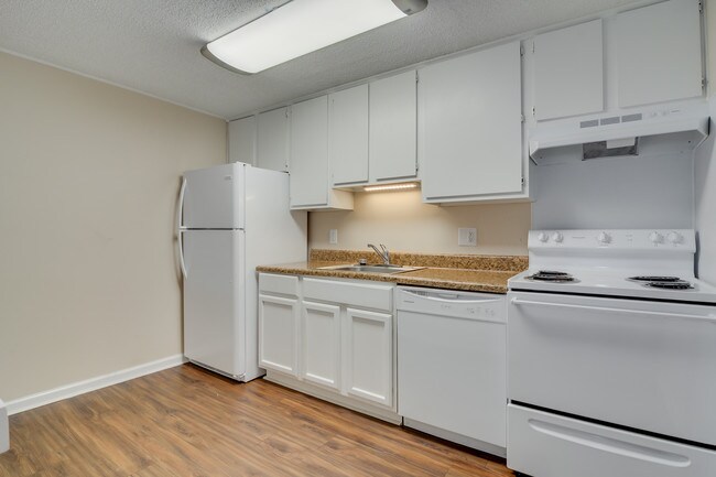 Building Photo - 145 Fister Ct
