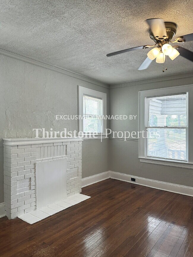 Building Photo - 961 Dorchester St