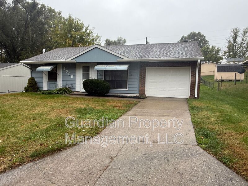 Primary Photo - 5008 Valley Ln