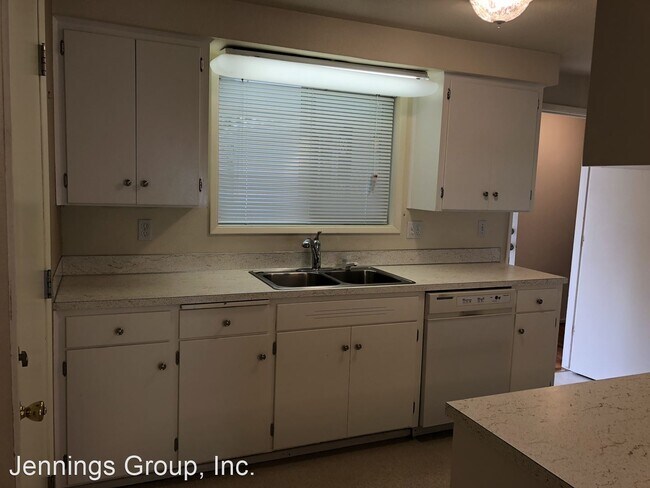 Building Photo - 3 br, 2 bath House - 780 Cornwall Ave