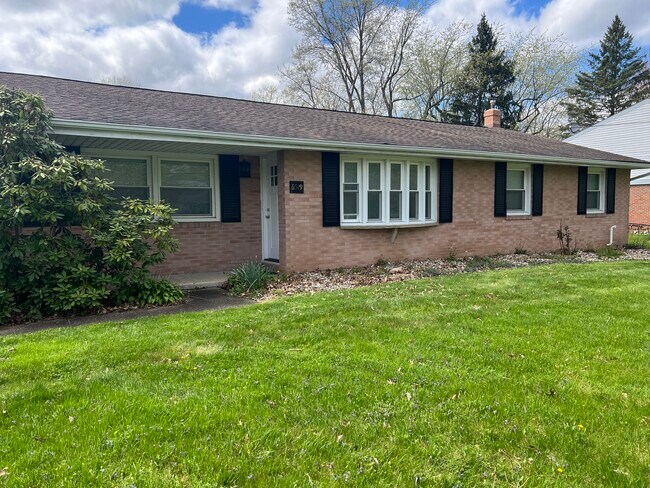 Foto del edificio - 6519 Lake O Springs Ave NW