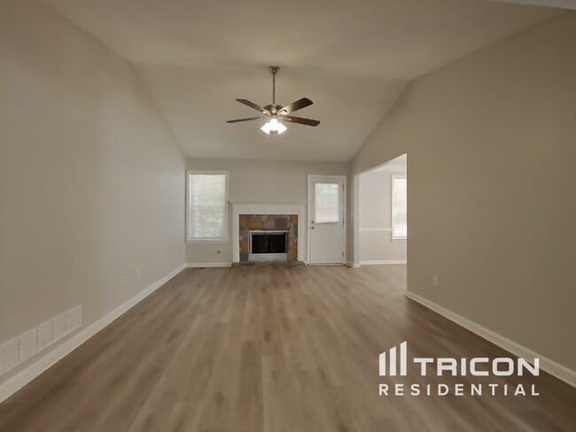 Building Photo - 2295 Telluride Dr