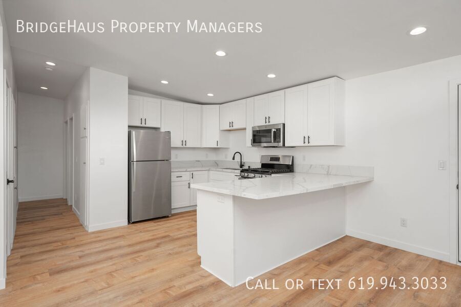 Foto principal - 4161 Clairemont Mesa Blvd