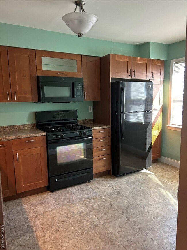 Foto del edificio - 135 W Nyack Rd