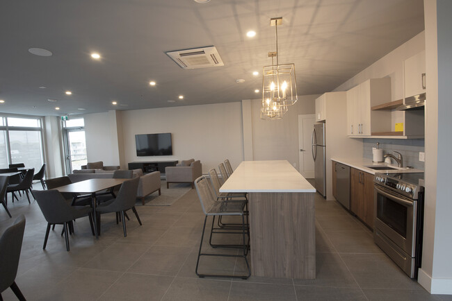 Building Photo - 22 BEDROS LANE