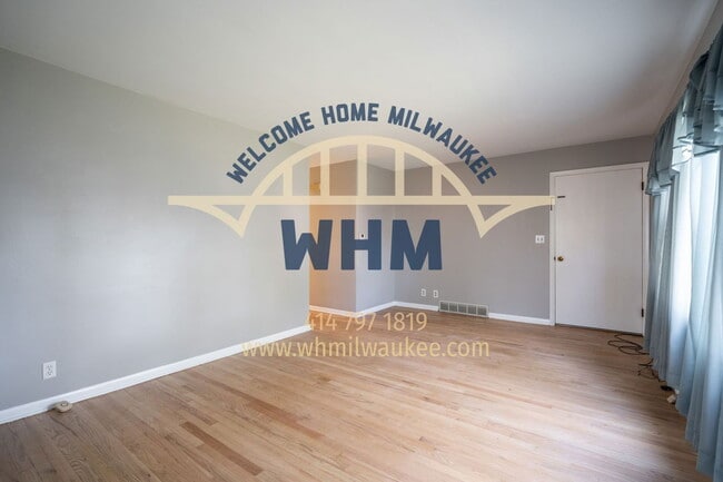 Foto del edificio - 2526 S 96th St