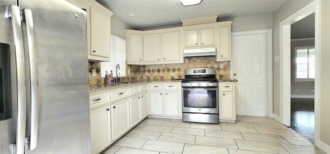 Foto del edificio - 6927 Burgess St