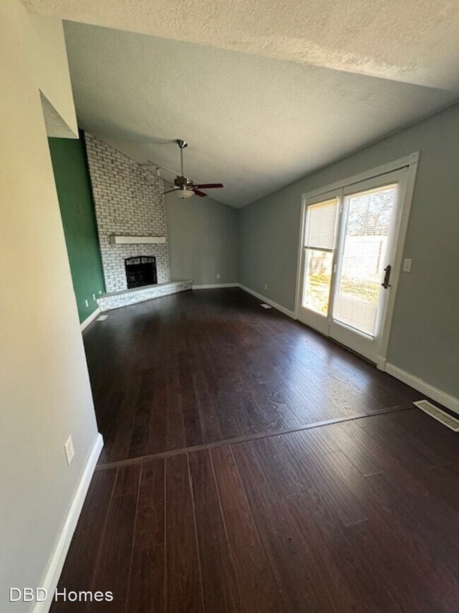 Building Photo - 3 br, 2.5 bath House - 7712 Sunderland Drive