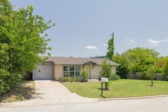 Building Photo - 3703 Tower View Ct