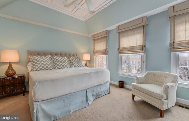 Foto del edificio - 4653 Kinsey Ln