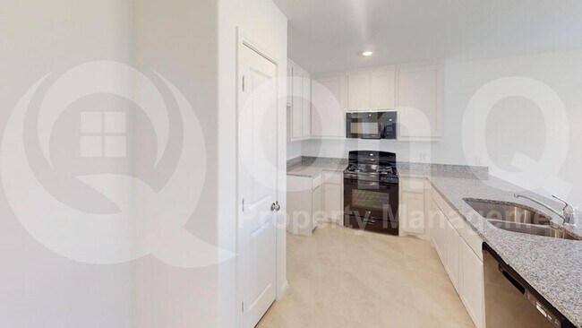 Foto del edificio - 8409 Holw Bnd St