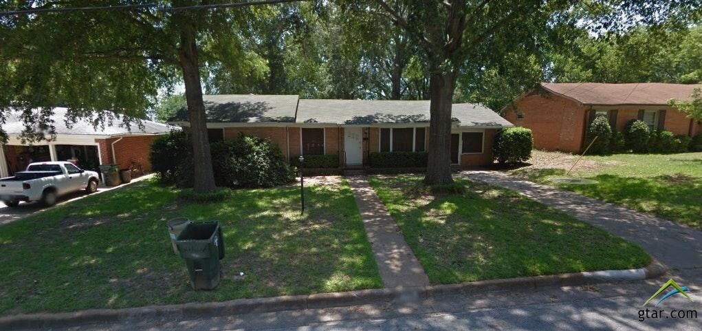 Primary Photo - 401 W Cumberland Rd