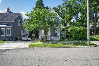 Building Photo - 207 W Jefferson St
