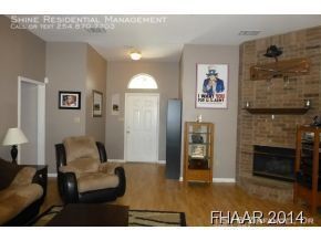 Building Photo - 1516 Zinfandel Dr