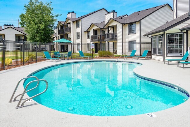 Foto del edificio - Chinook Park Apartment Homes