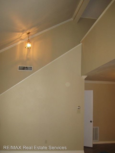 Foto del edificio - 3 br, 2 bath House - 13 Chimney Stone Way