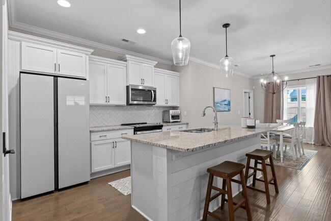 Foto del edificio - 7142 Tailgate Lp