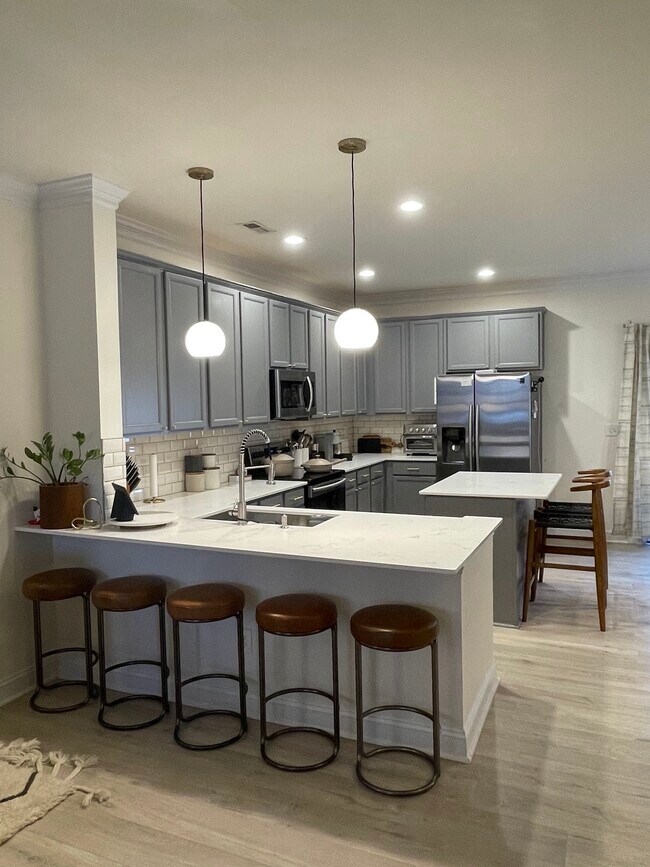 Foto del edificio - 347 Hurston Cir