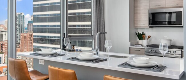 Foto del edificio - 305 N Canal St