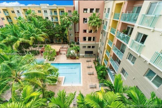 Foto del edificio - 6001 SW 70th St