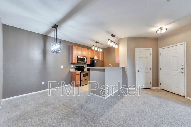 Foto del edificio - 17555 Nature Walk Tr