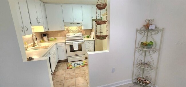 Building Photo - 2700 Bayshore Blvd