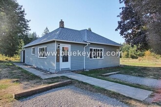 Building Photo - 34504 NE Amboy Rd