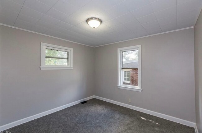 Foto del edificio - 2910 14th St NW