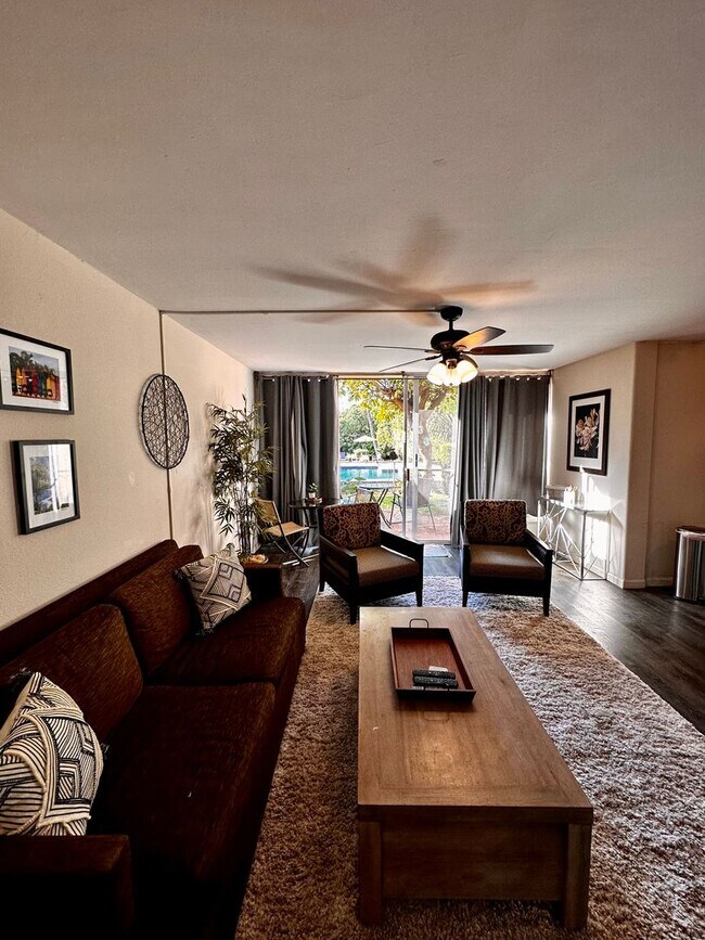 Building Photo - Furnished 2 Bed, 1 Bath Condo, at Honokowa...