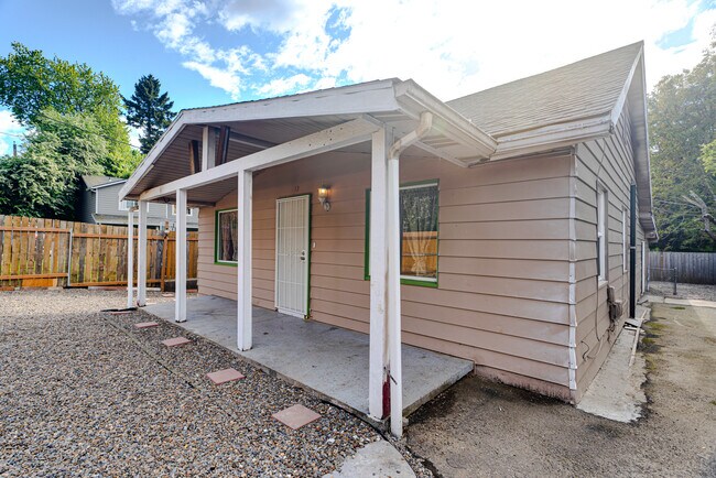 Patio delantero - 2919 SE 90th Pl