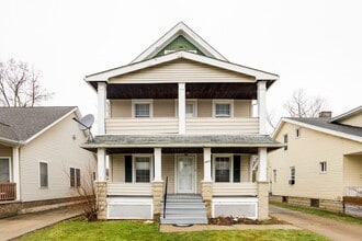 Building Photo - 9903 Sladden Ave