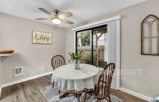 Photo - 1504 NE 72nd St Apartment