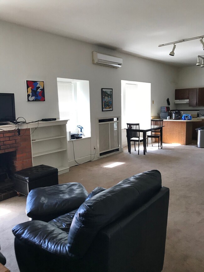 Foto del edificio - 208 N 36th St
