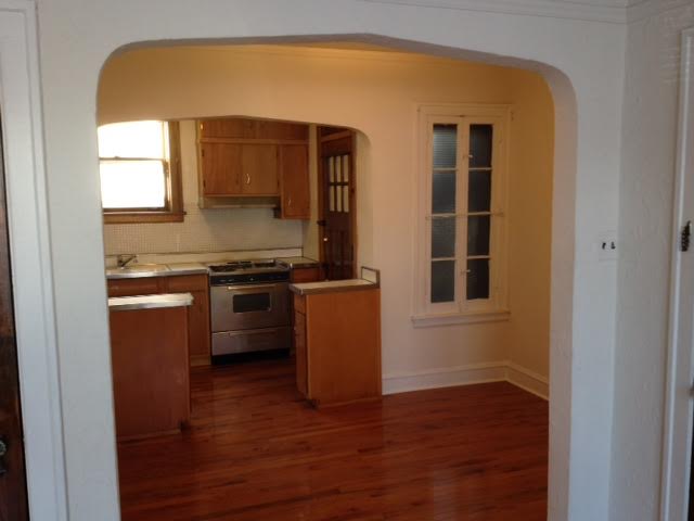 Primary Photo - 3316 N Menard Ave