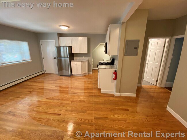 Foto del edificio - 73 Hall Ave