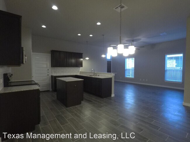 Foto del edificio - 3 br, 2 bath House - 104 Hidden Springs Drive