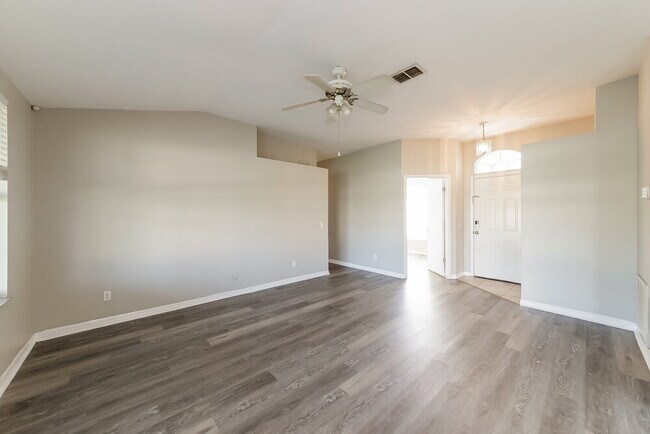 Foto del edificio - 6109 63rd Ave E