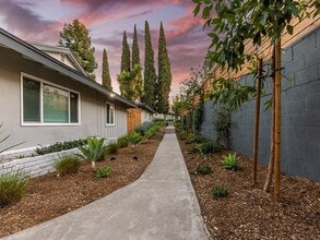 Building Photo - Villas at Anaheim Hills
