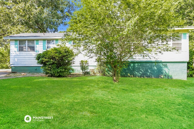 Building Photo - 3130 Ashwood Rd