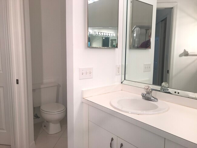 Master Bath - 3780 Fieldstone Blvd