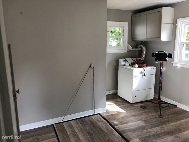 Foto del edificio - 3 br, 1 bath House - 113 Jackson St